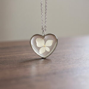 collar hortensia