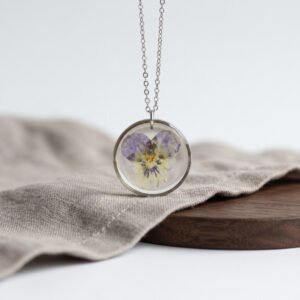 collar viola (copia)